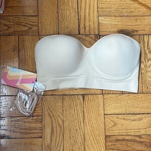 Yummie Peyton Strapless Convertible Bra - Beige - Size S -NWT